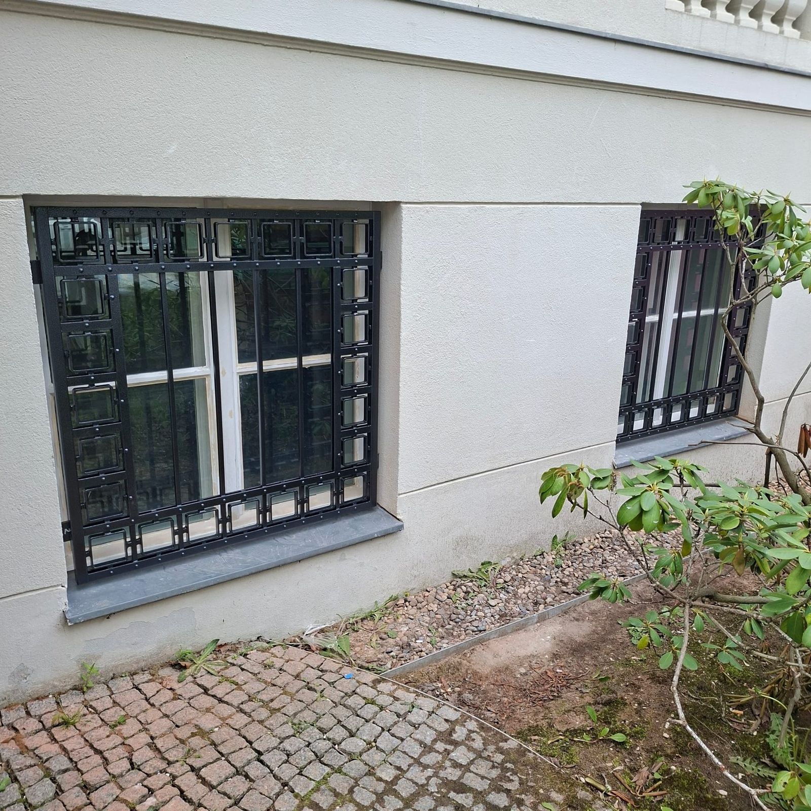 Fenstergitter aus Stahl nach Maß